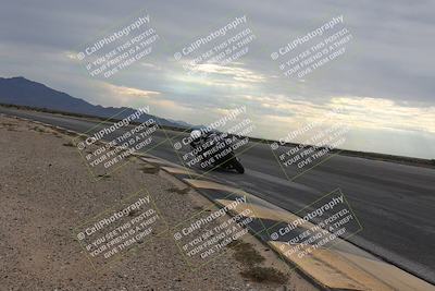 media/Sep-21-2025-Race Pace (Sun) [[98bf33ef95]]/Verified/3-Turn 11 Inside (850am)/